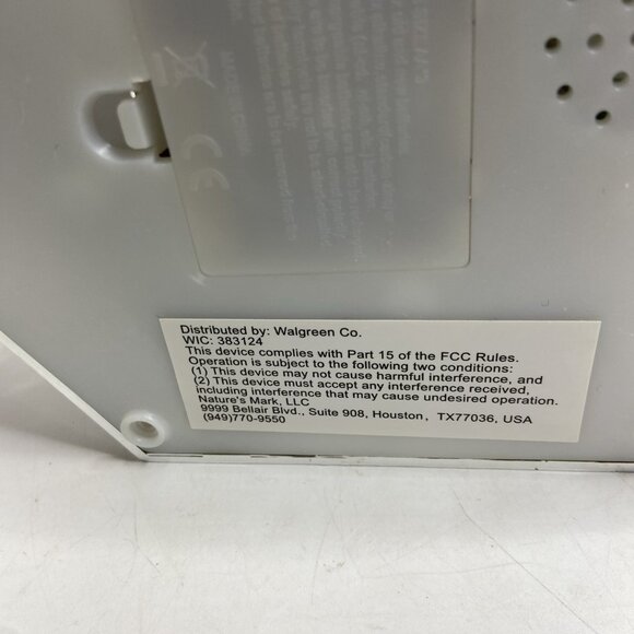 Happy Holiday Christmas Nativity Manger Light Up Musical Acrylic Plays Songs 7.7 - Picture 11 of 11